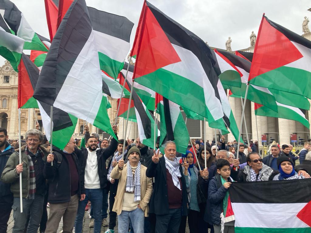 20060029-64a8-4f56-8cbd-1495afd66c23